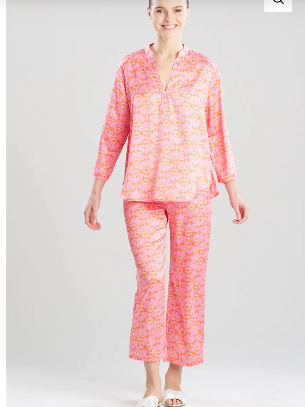 Natori Rhythm Printed Satin
Mandarin Pajamas set